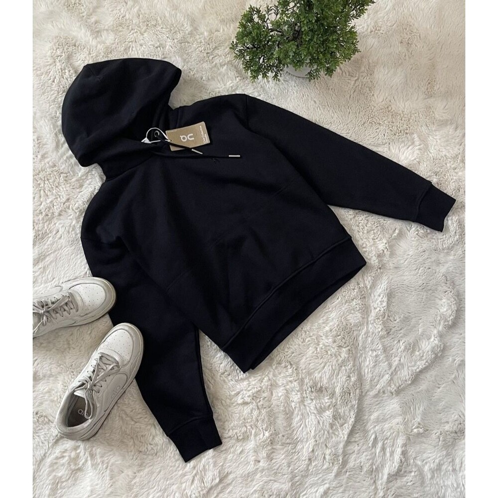 On Running NWT Club Collective Hoodie Black S